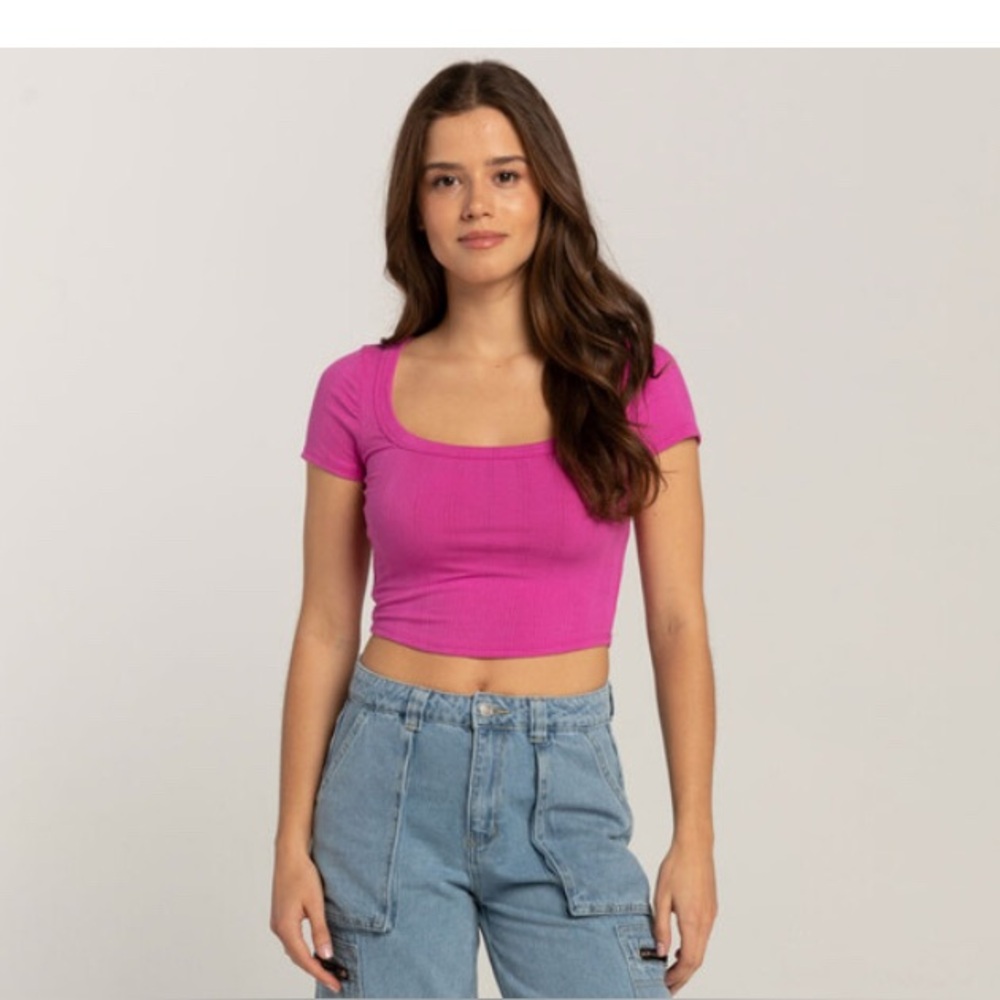 Bozzolo Fuchsia Short Sleeve Tee‎